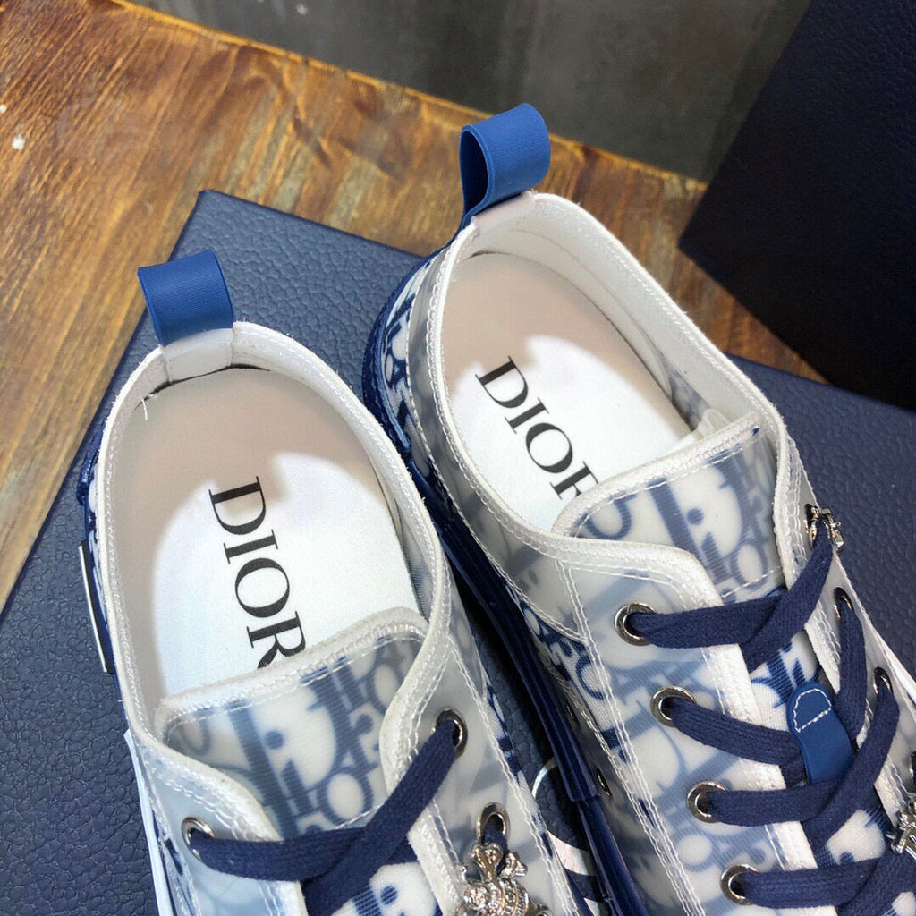 DIO Sneakers