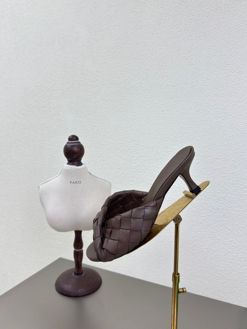 BLINK HIGH 5 CM MULE IN CAROB BROWN INTRECCIATO LEATHER
